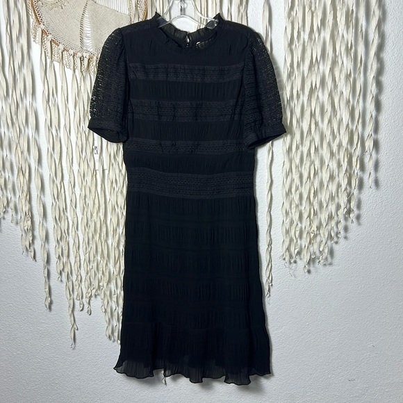 Velvet Black Short Sleeve Lace Dress Size Small - Picture 3 of 12
